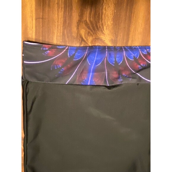 Black Woman Size XL Peacock Print Booty Shorts Stretchy Athletic Weightlifting - Picture 6 of 11